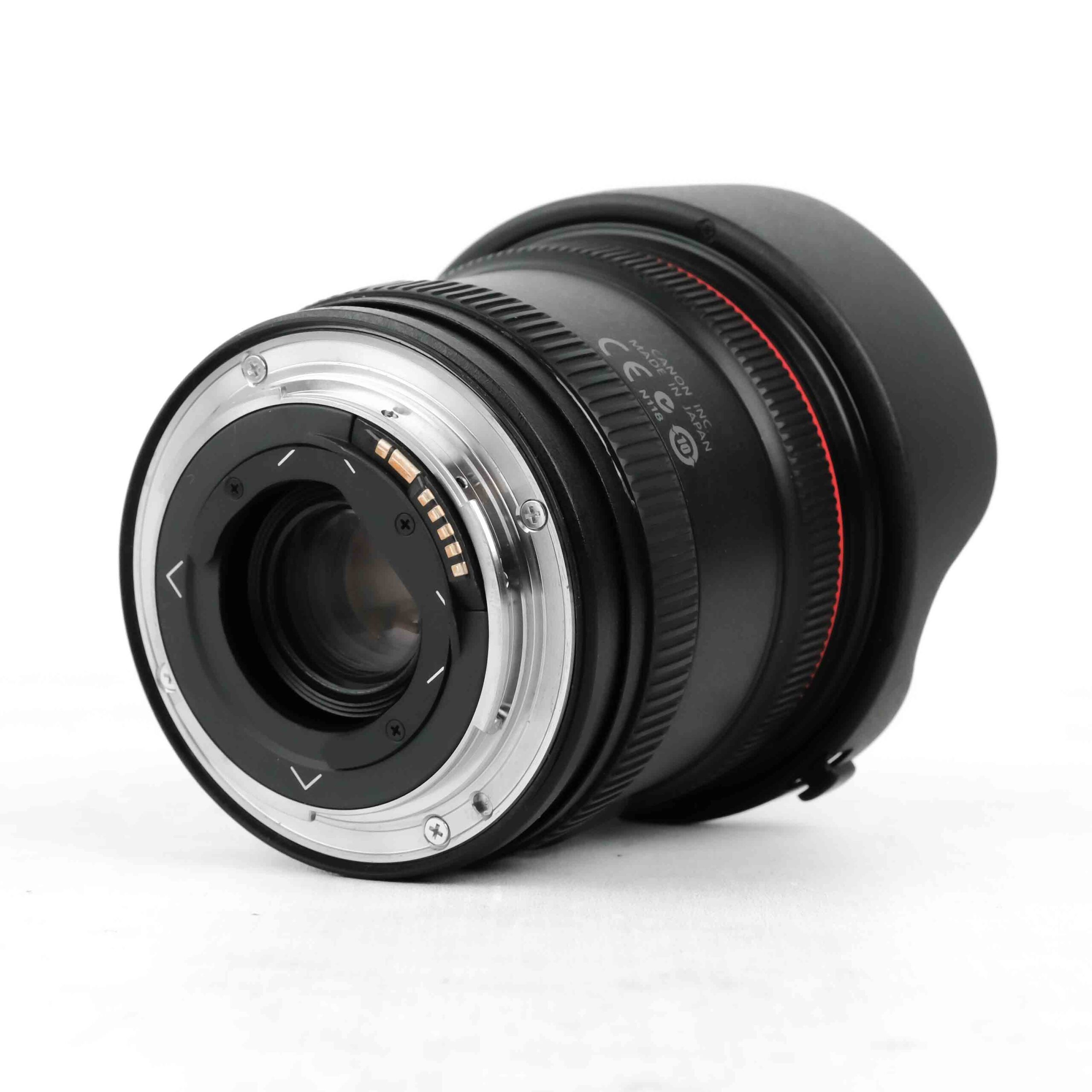 lensa Canon EF 8-15 mm F4 L USM